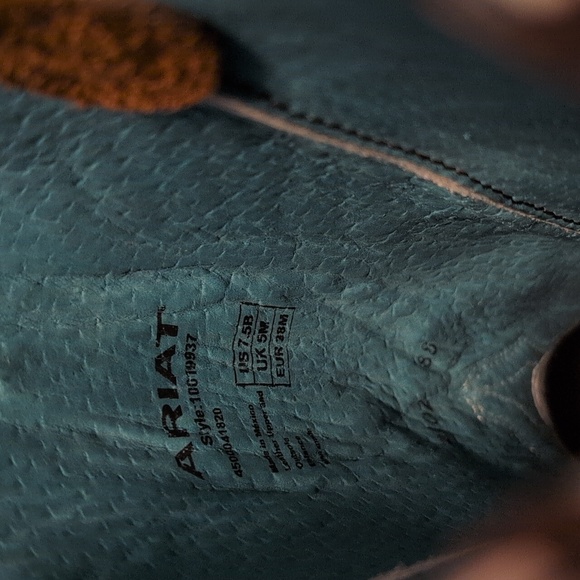 Ariat "Derby" Brown and White Western Boots - Picture 7 of 8